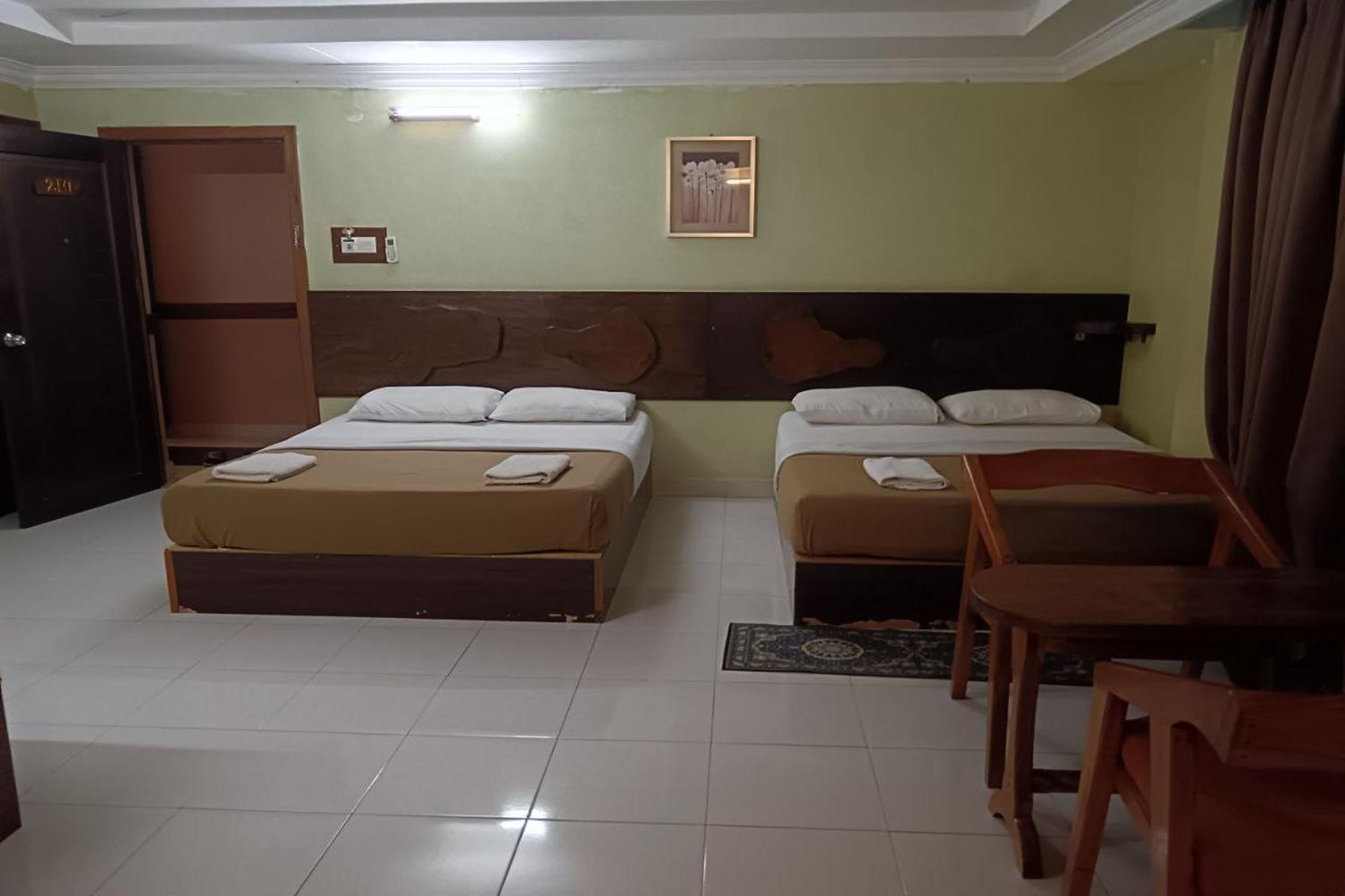 Hotel Fins Hotel,