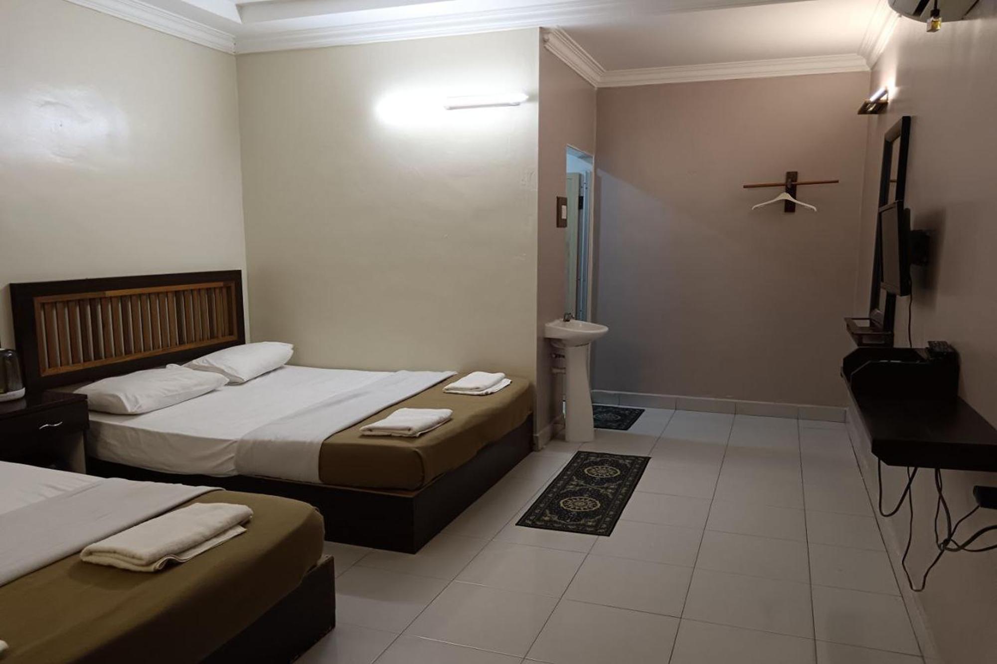 Hotel Fins Hotel, 2*
